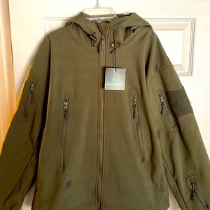 Outdoor water resistant jacket
